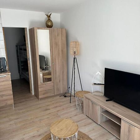 Charmant Studio Neuf 150M Plage Sur Avenue Principale Climatise Et Parking Кавалер-сюр-Мер Экстерьер фото