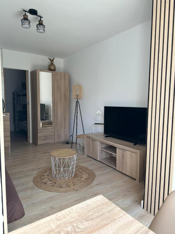 Charmant Studio Neuf 150M Plage Sur Avenue Principale Climatise Et Parking Кавалер-сюр-Мер Экстерьер фото